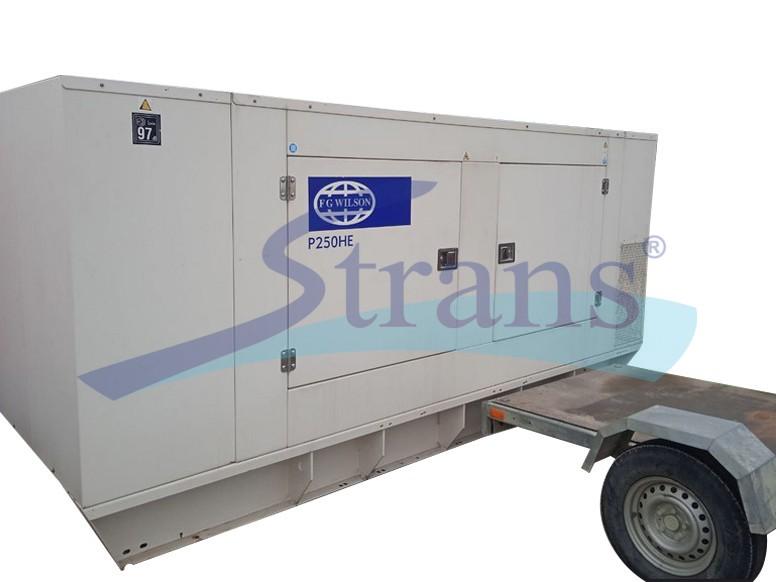 ГЕНЕРАТОР ДИЗЕЛЬНИЙ FG WILSON P250HE2 250KVA 200KW 380/415V 2007 РІК БІЛИЙ VIN: FGWNAV01TF0A14811 ТРИФАЗНИЙ ЕЛЕКТРОЗАПУСК FGWNAV01TF0A14811